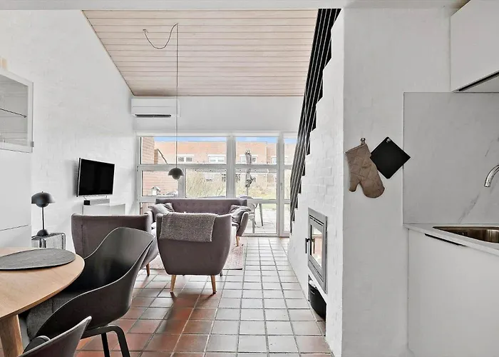 Bv160-blavand-fyrvej-26-lej-2 公寓 *